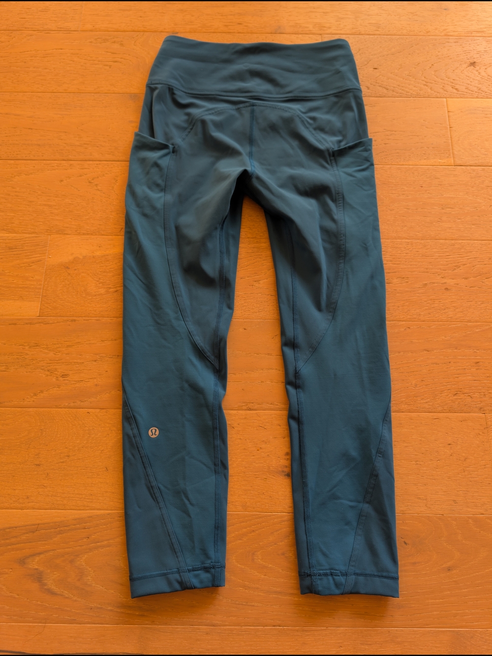 Lululemon Teal Performance Capri Leggings